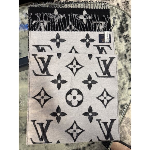 Louis Vuitton Monogram Wool Scarf Black & Gray Reversible Made In Italy - Picture 5 of 9